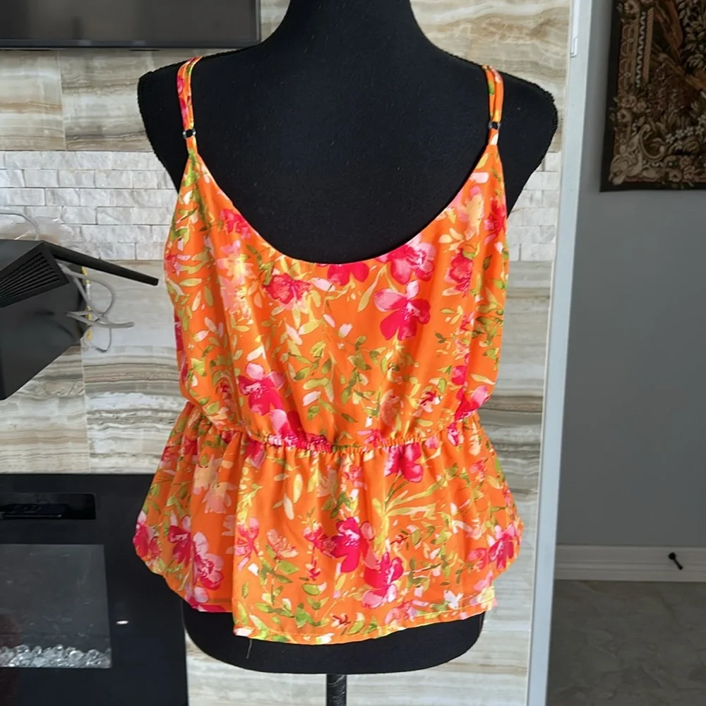 Enna & Michele Orange Sleeveless‎ Chiffon Floral Peplum Top. Size XS